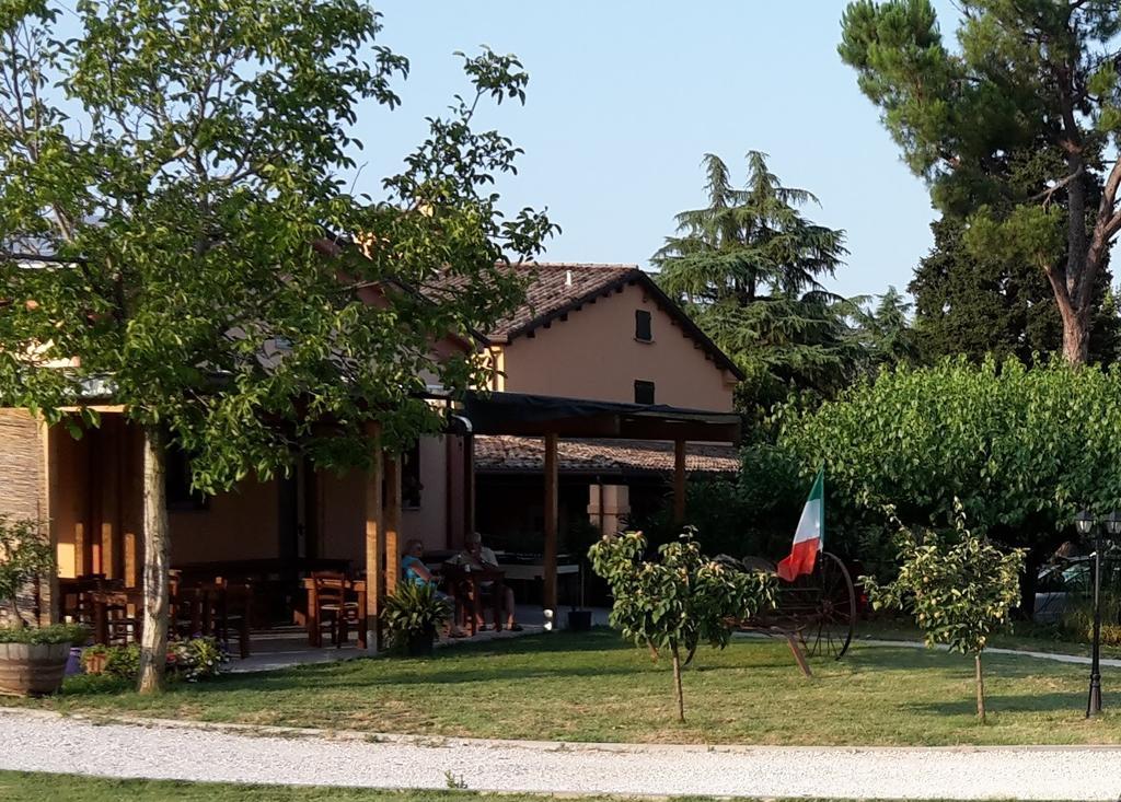 Agriturismo Perugini Bed & Breakfast Cesena Exterior foto