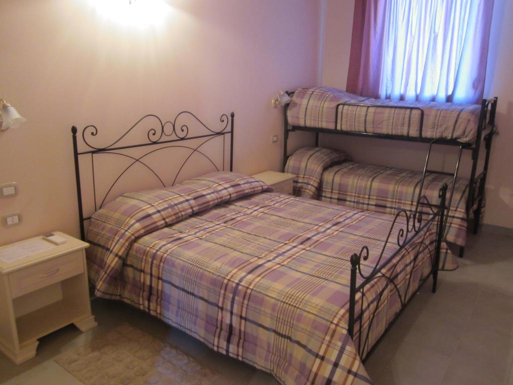 Agriturismo Perugini Bed & Breakfast Cesena Cameră foto